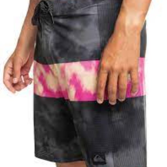 NWT!! Quiksilver Highlite Arch 19" Mens Boardshorts Size 30 - Picture 9 of 11